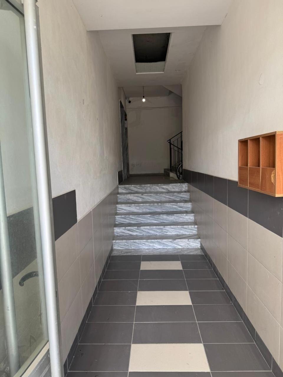 Brand New Apartament Дуррес Екстер'єр фото