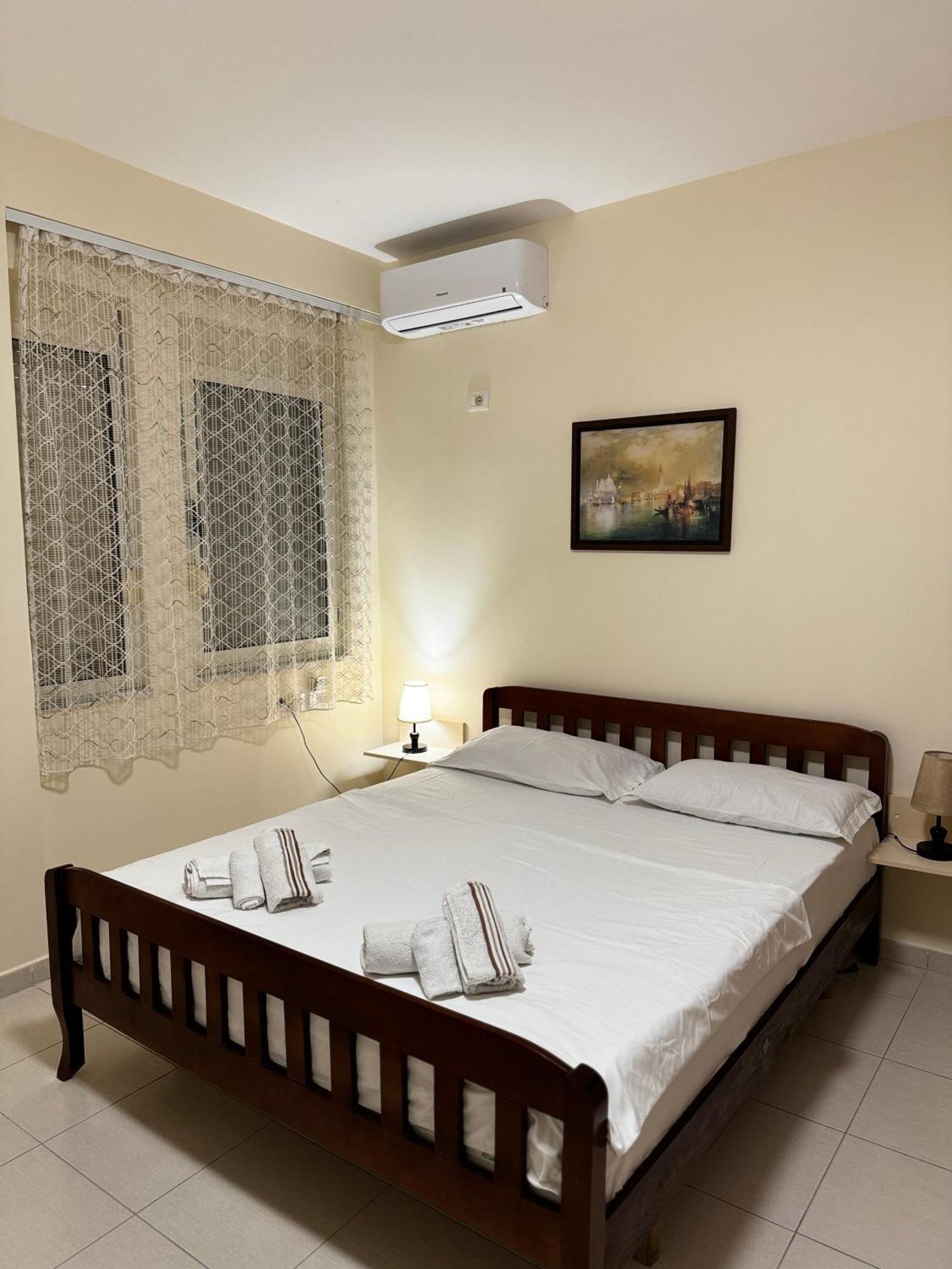 Brand New Apartament Дуррес Екстер'єр фото